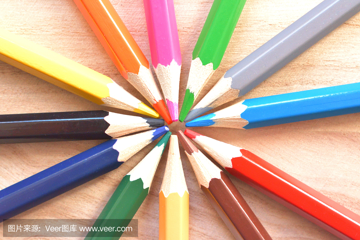 五彩缤纷的彩色铅笔